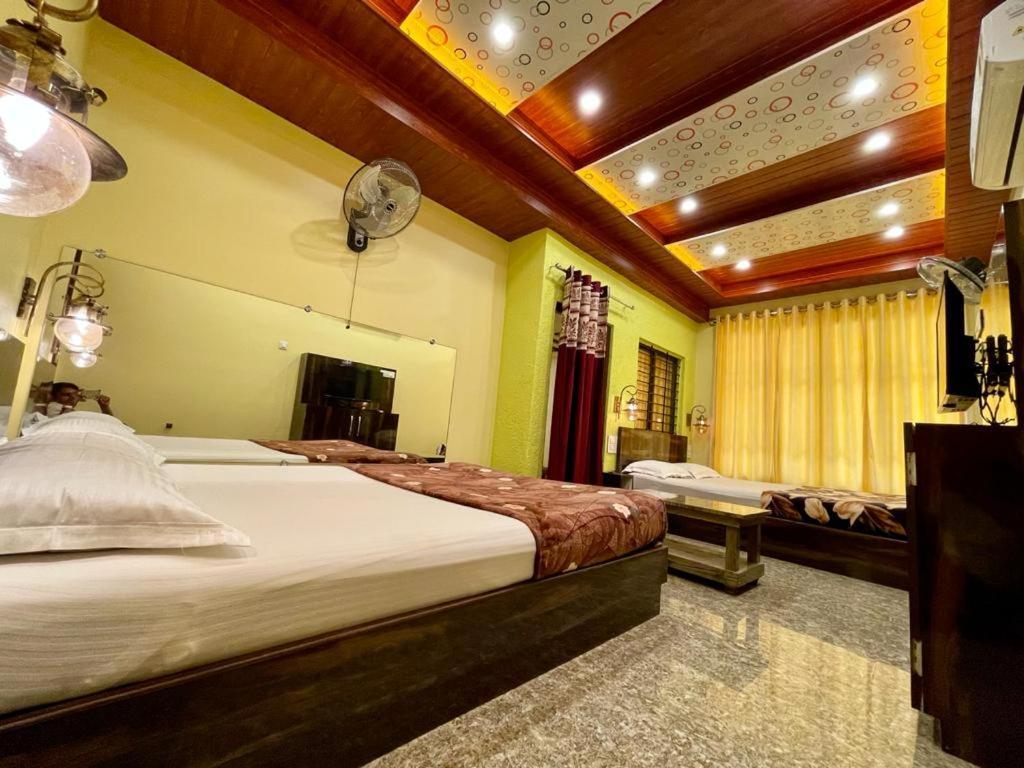 Hotel Saptarang Residency Panhāla 외부 사진