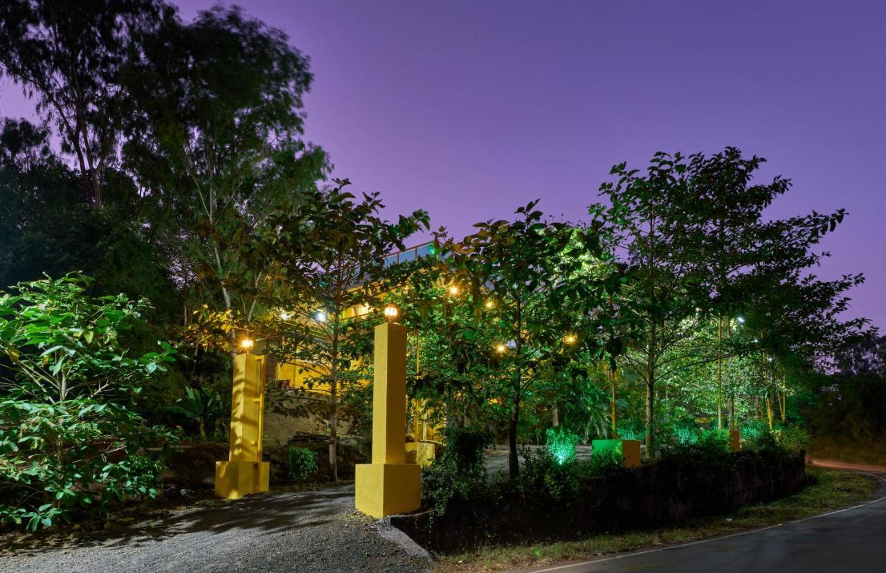 Hotel Saptarang Residency Panhāla 외부 사진